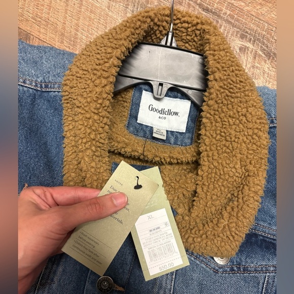 NWT Goodfellow & Co. Sherpa/Faux Fur Lined Denim Trucker Jacket Size XL - Picture 3 of 4